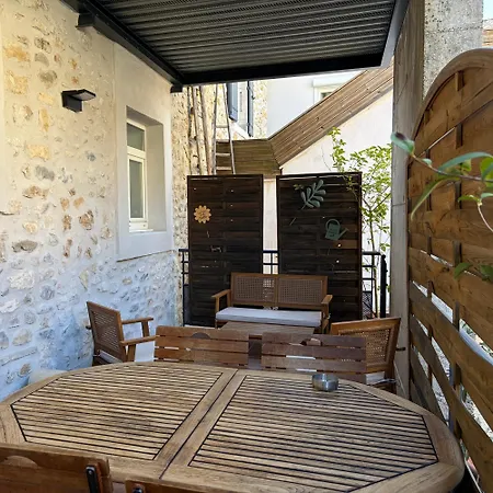 Le Chemin Des Pouzes Apartment Vallon-Pont-d'Arc